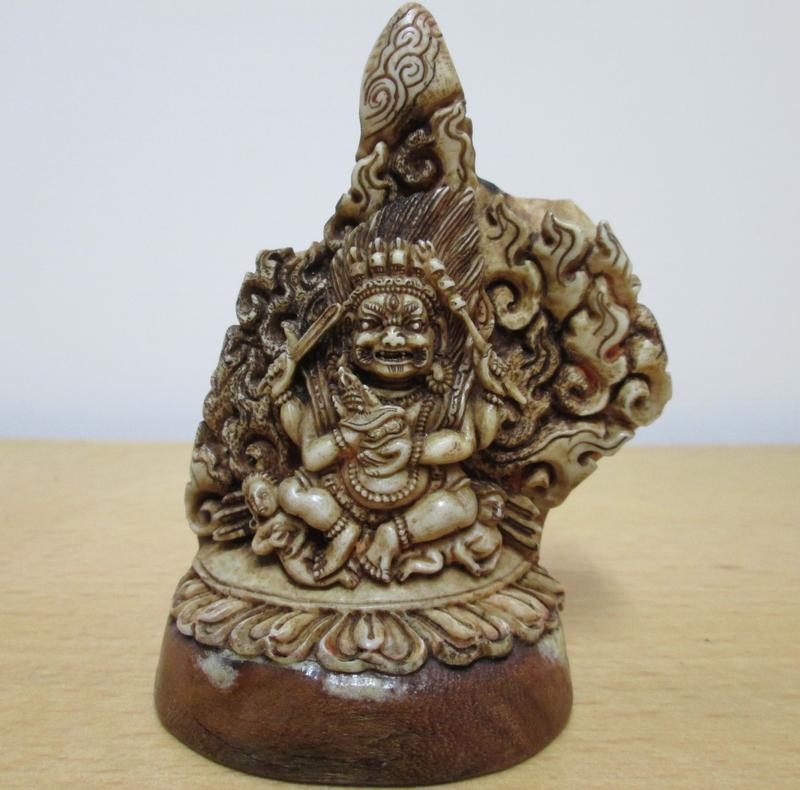 [明德園] 鹿角雕刻~四臂瑪哈嘎拉~西藏衛藏神山寺廟請回