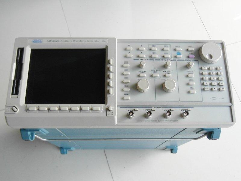 HW - SONY Tektronix AWG420 波形產生器