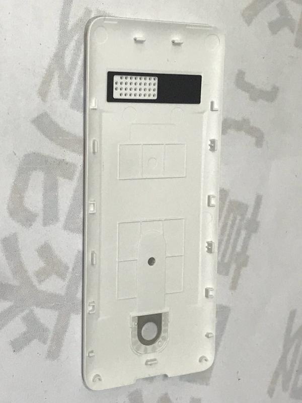 ◎MC商場◎ 諾基亞 NOKIA 301 原廠電池蓋白色  / 按鍵UI版