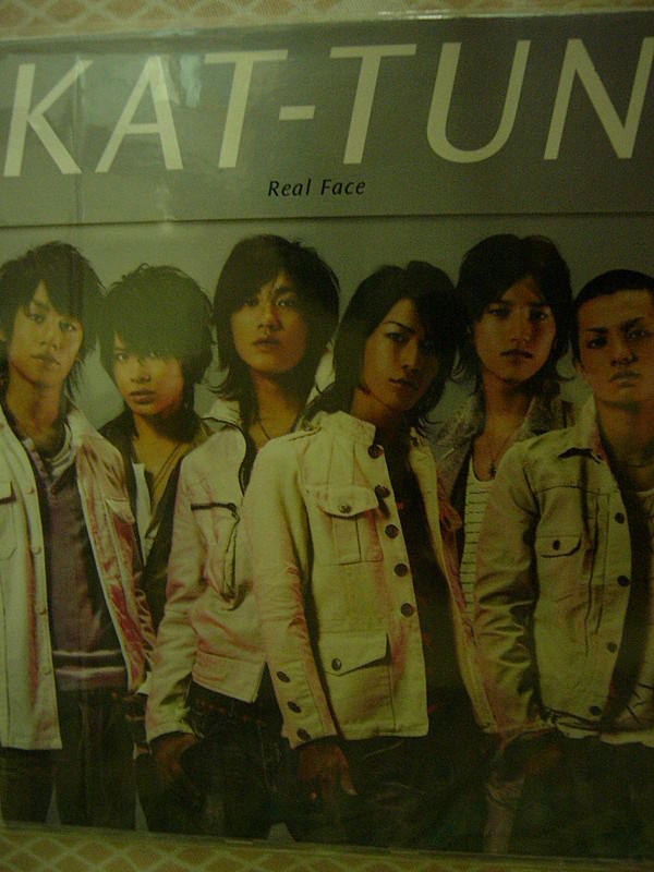 二手台壓KAT-TUN real face CD