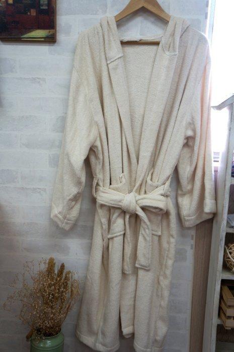 ((偉榮毛巾))台灣製造~純棉無染色連帽浴袍(XL號)大人浴袍--155cm以上適穿