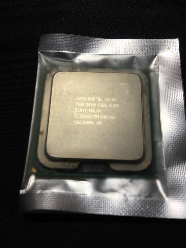 775腳位 INTEL E5200 2C2T CPU
