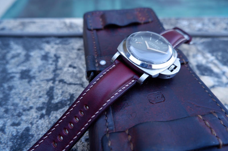 Horween美國製革  酒紅色 cxl系列  油脂十足  錶帶 手工錶帶2300元含運費錶釦