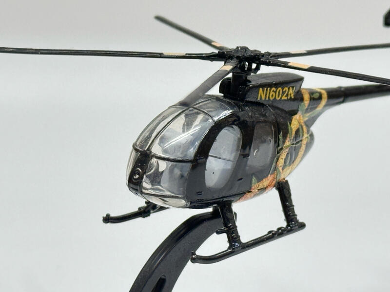 《模王 請看說明》MD 500 OH-6 MH-6 國軍 有使用 該款 反潛用 直升機 比例 1/100 italeri