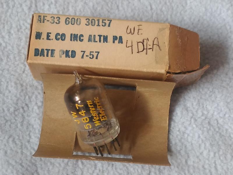 Western Electric西電 5847 404a 5極管  50年代軍盒