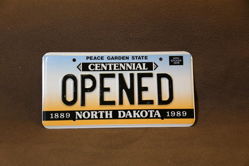 美國車牌 1989 北達科他州 North Dakota 趣味號 OPENED 一張
