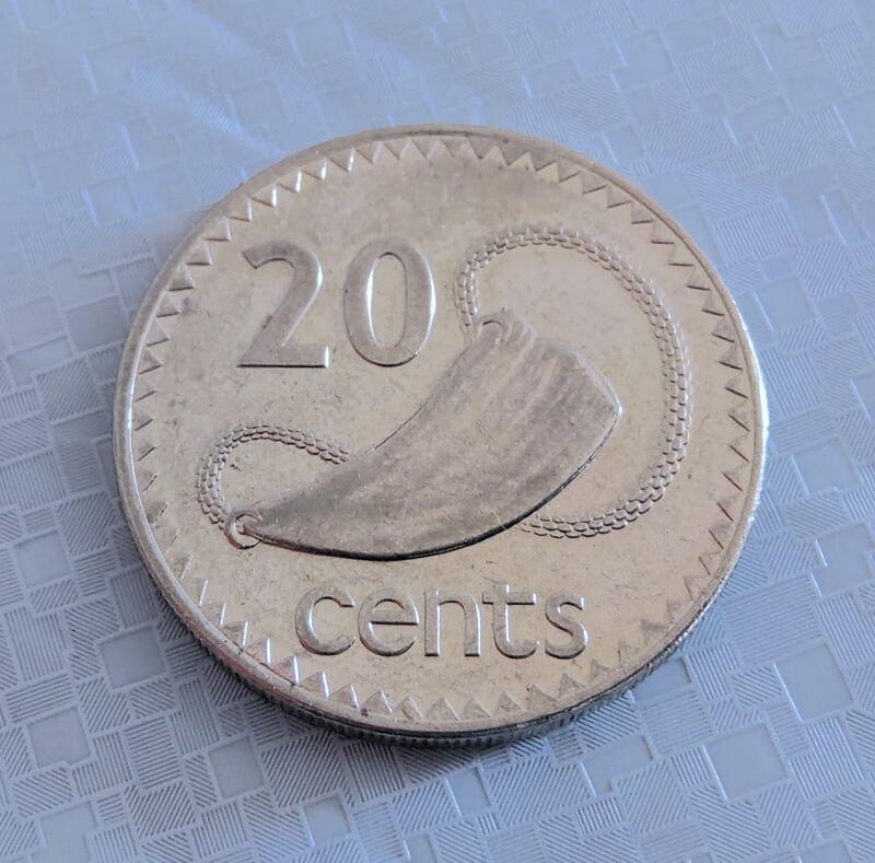 1994 年 抹香鯨 的牙齒 伊麗莎白 二世 FIJI 斐濟 20 Cents 仙 錢幣