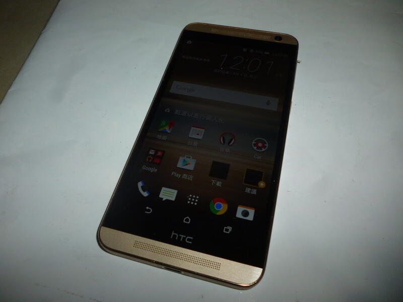 HTC-E9pw-4G手機800元-功能正常