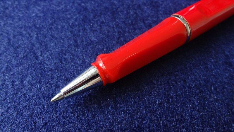 （已售完 缺貨中）金豪599  鋼珠筆 **金屬桿  喜歡LAMY的可以參考 豔紅