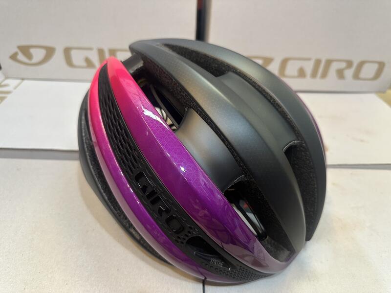 『小蔡單車』GIRO Synthe MIPS 頂級 消光黑/亮粉紅 自行車/公路車 安全帽  限量出清 原價10000元