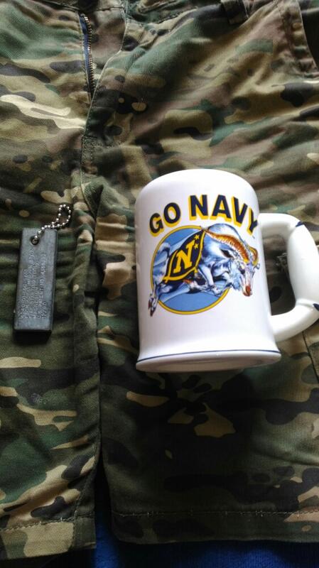 美國海軍官校啤酒杯、美製野外求生鎂塊