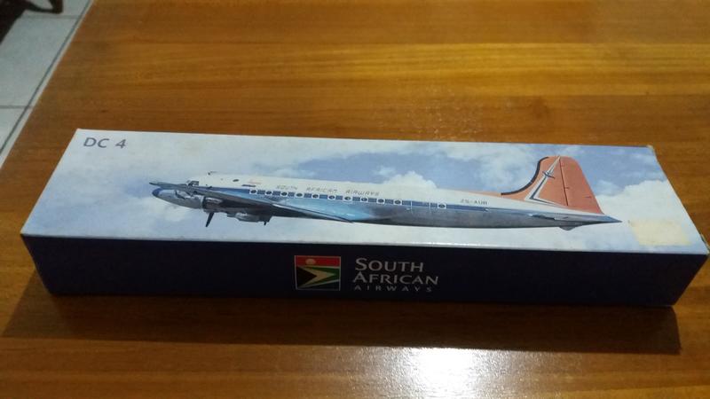 絕版 南非航空DC-4 飛機模型(限中壢面交取貨)