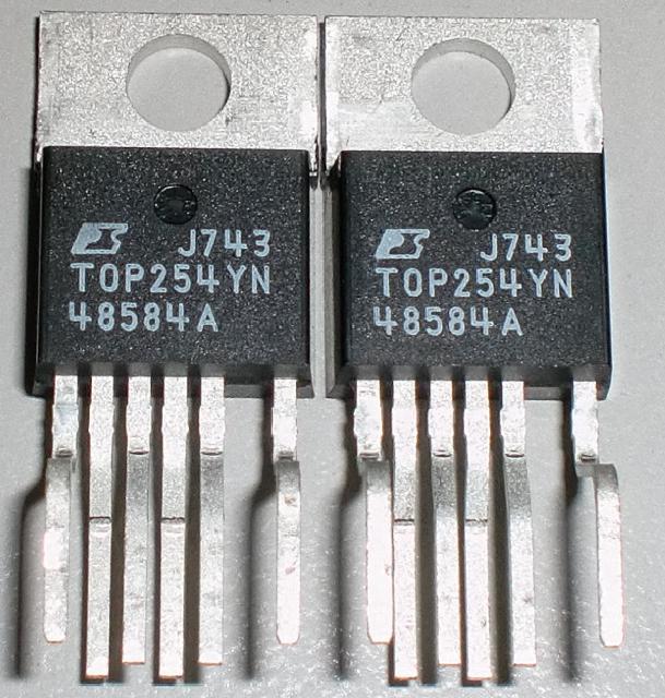 20~62W AC-DC 電壓轉換IC ( PI  TOP254YN )