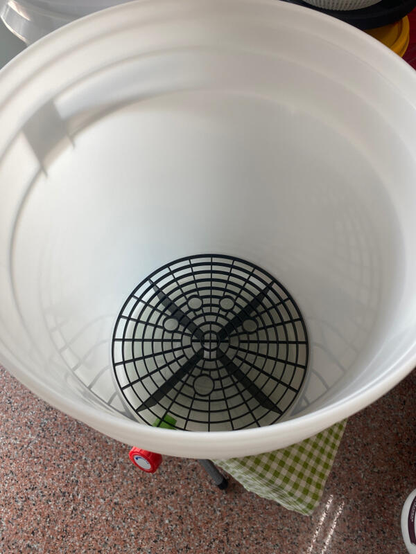 台南百寶桶 全台最高CP值的18/20/23L 全新廚餘堆肥桶螺旋蓋出售/發酵/密封/液體/環保酵素/PP/耐酸鹼/耐溫 | 露天市集 | 全 ...