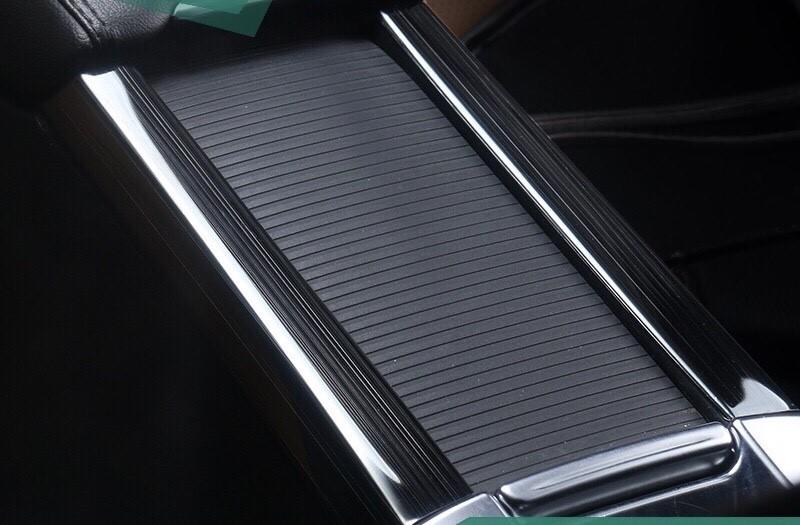 VOLVO S60 V60 XC60 黑鈦版 中央扶手 貼飾 適用: S60 V60 XC60