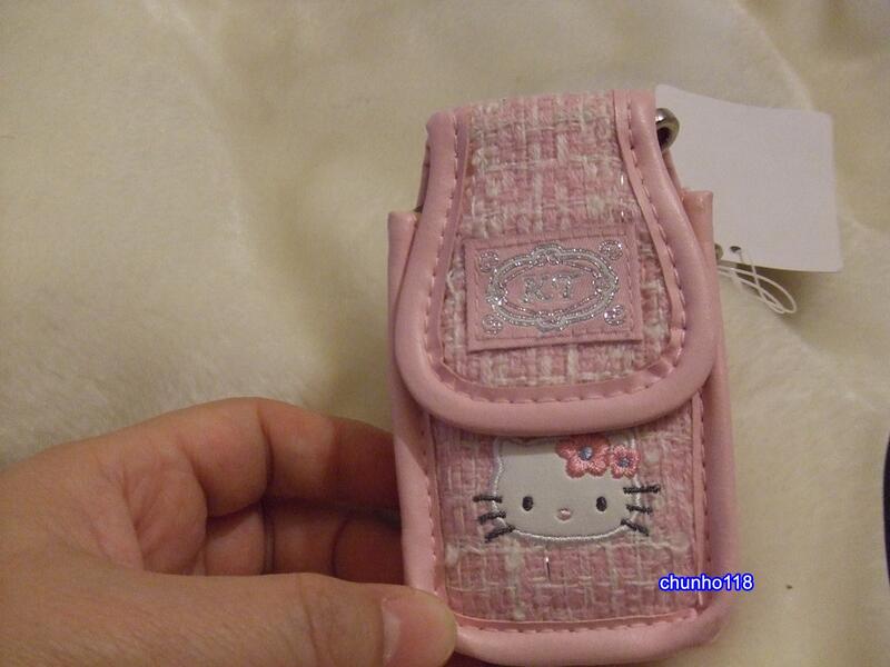 出清 全新 日本 SANRIO KITTY 粉紅色小手機袋(474)-2004年(已絕版)