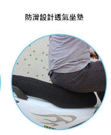 商品組合3D透氣機車防曬座墊套(加贈一片鋁膜防曬墊)，完美彈性設計，更貼合您的機車坐墊，，持久耐用！