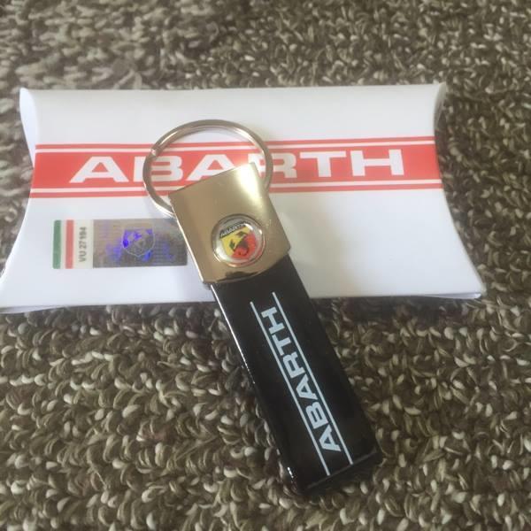 ABARTH 鑰匙圈 全新品