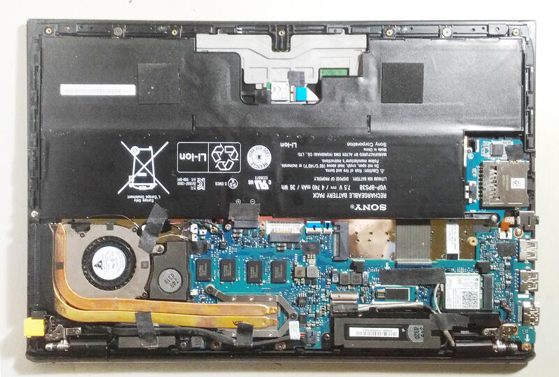 SONY VAIO pro 13(SVP132A1CP) 13.3吋筆電主機板電池等零件拆賣/