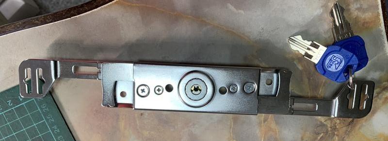 SL626二段式自動鐵門用捲門鎖  鐵捲門鎖  鐵門鎖