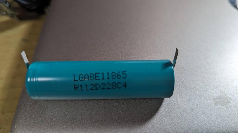 [二創屋]18650 LG LGABE11865 3.7V 零循環 | 露天市集 | 全台最大的網路購物市集