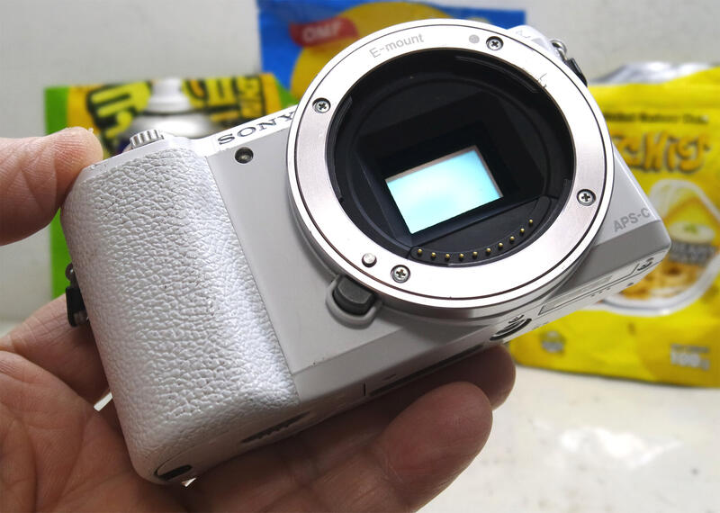 Sony a5100微單眼數位相機2400萬畫素簡單測試當零件機賣無退無換