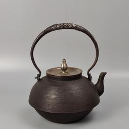 煎茶道具　釜師　金森浄栄造　斑紫銅蓋　芋頭鉄瓶　共箱　D　R4903B Yahoo!オークション -「金森紹栄」(釜) (鉄製)の落札相場・落札価格