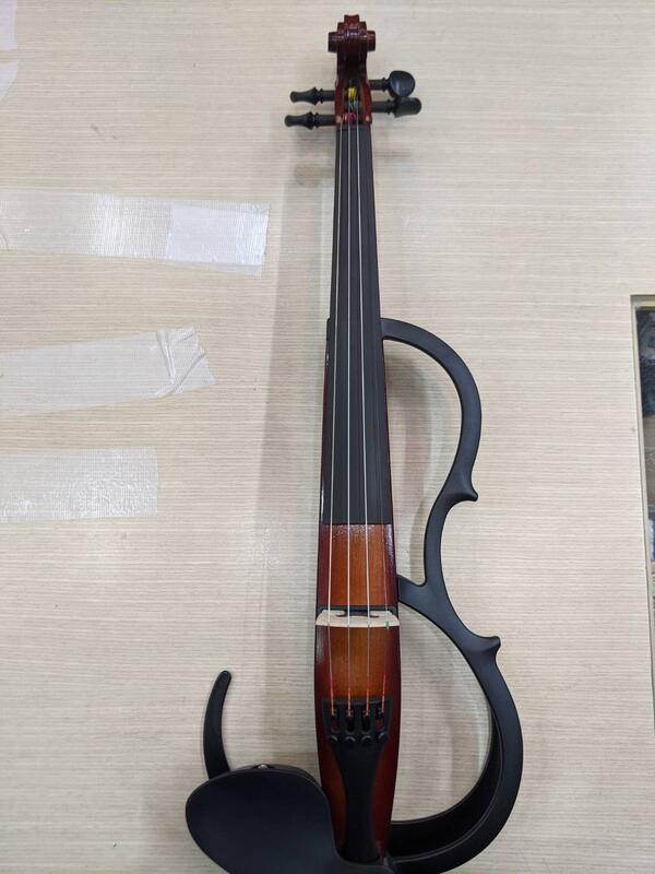 律揚樂器展示Yamaha sv250 靜音小提琴電子小提琴日本製4/4 附專屬控制
