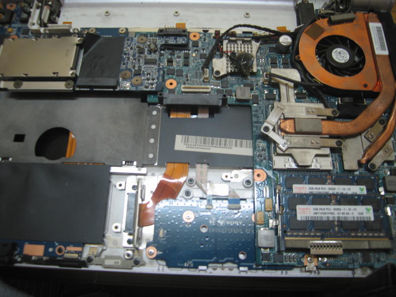 【東昇電腦】Sony PCG-5111DP i3-M370 Nvidia 310M DDR3 4GB 有瑕疵