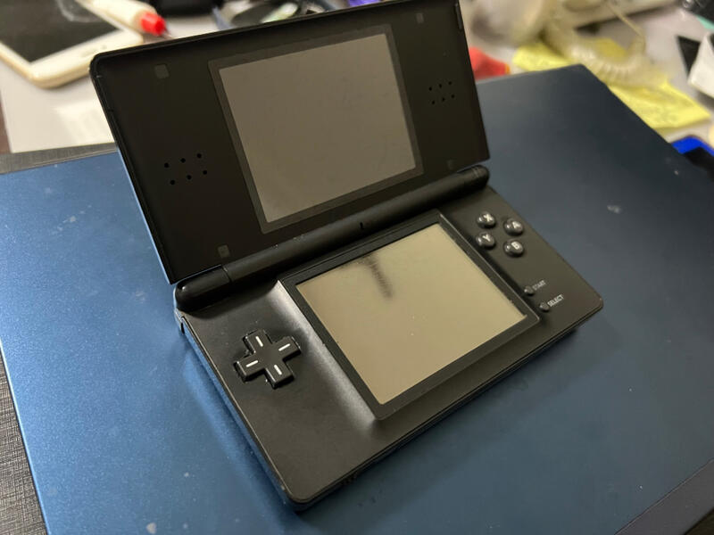 Nintendo DS lite 二手任天堂DS Lite ニンテンドーDS Lite