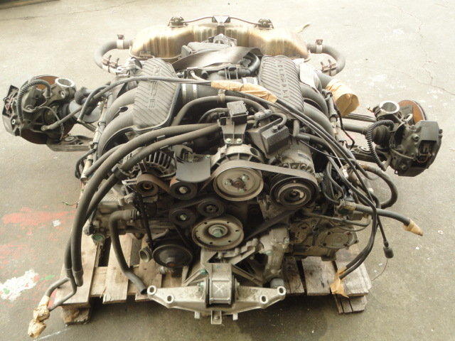 保時捷    Porsche     986    BOXTER   2.5L   引擎   及    5速手排變速箱   (拍賣編號: P0088)