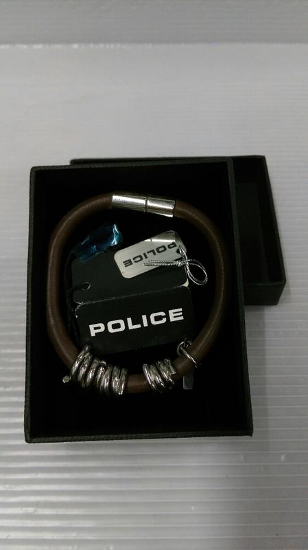 POLICE元素皮革不鏽鋼手環