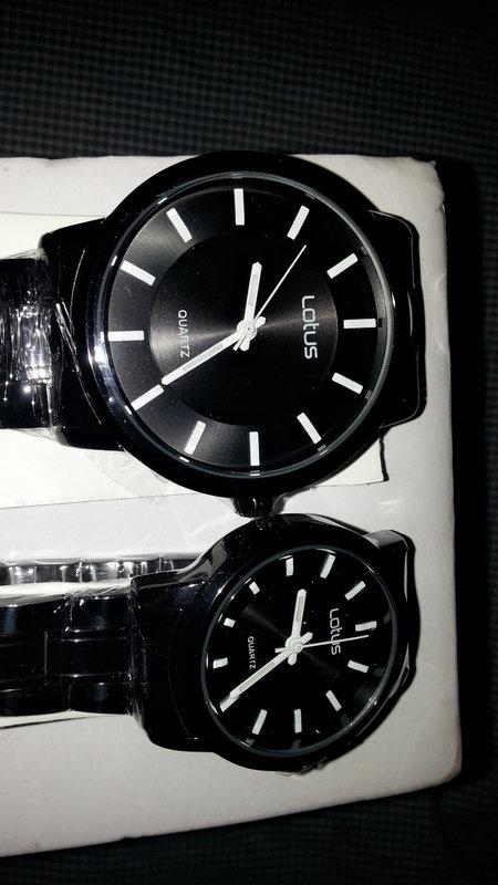 lotus防水不鏽鋼錶帶電黑手錶