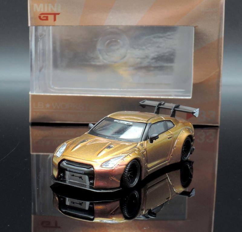 M.A.S.H】現貨出清價Mini GT 1/64 Nissan GT-R R35 LB 香港玩具節限定