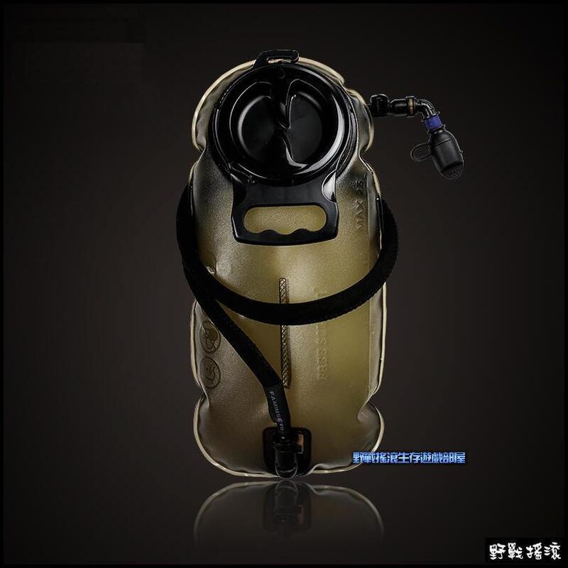 【野戰搖滾-生存遊戲】FREE SOLDIER TPU 2.5公升水袋【黑色】適用戰術背包水袋背包2.5L內水袋水囊水壺