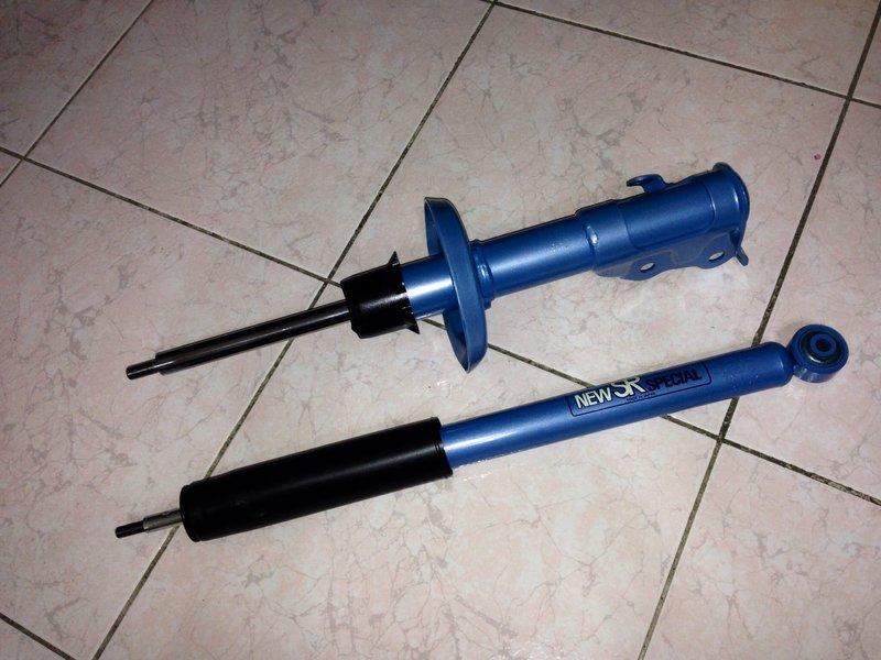 日本KYB NEW SR 藍筒 藍桶避震器 YARIS ALTIS WISH CAMRY RAV4 86 PRIUS