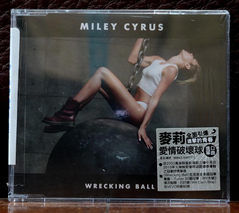現貨 Miley Cyrus 麥莉- Wrecking Ball 2 Track 德國版(索尼代理) 全新未拆
