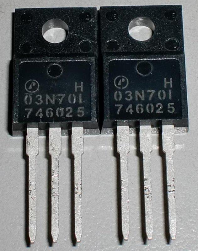 場效電晶體 (APEC AP03N70I ) TO-220F(N-CH) 700V 2.5A 4.4Ω, 03N70I