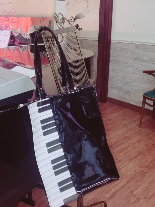 律揚樂器 亮皮pc材質 樂譜袋 手提袋 黑白鋼琴造型