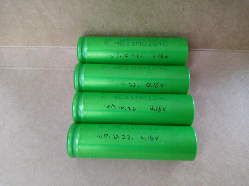 阿哲數位 18650 鋰電 行動充  拆機 電池