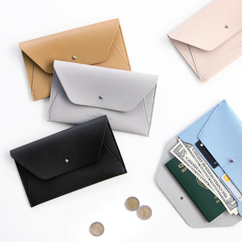 ❤正韓國現貨❤ iconic~ Slit Wallet 分割美學 極簡輕薄 多功能護照存摺小物收納包