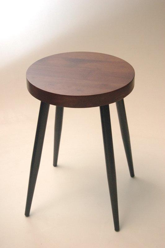 [台中餐桌椅製造] 實木款 板凳 圓凳[胡桃色]