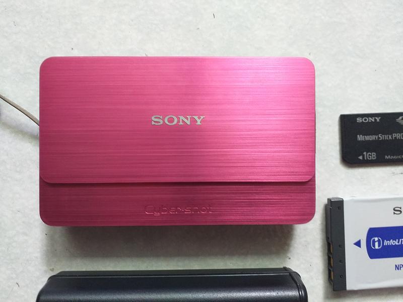 Sony dsc-t700數位相機 營幕有問題