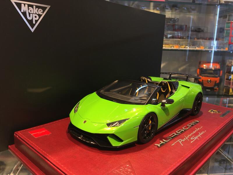 吉華科技@ 1/18 MakeUp Lamborghini Huracan Performante Spyder 綠色