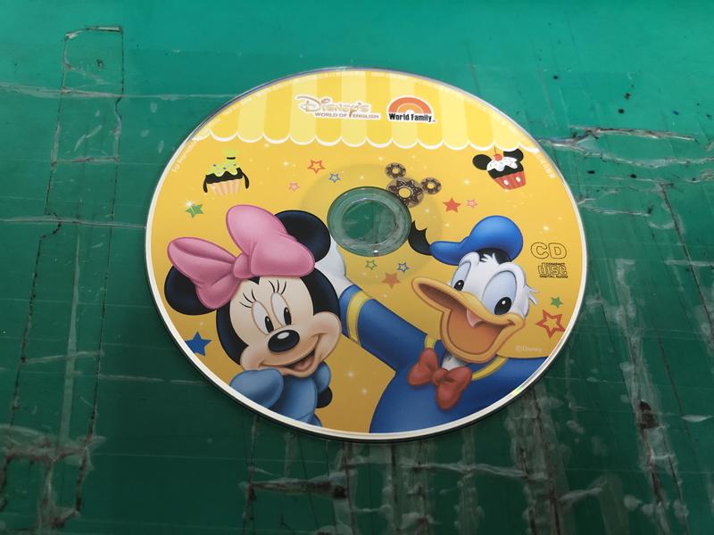 二手裸片 CD 專輯 寰宇 迪士尼美語世界 Disney's World of English <Z57>