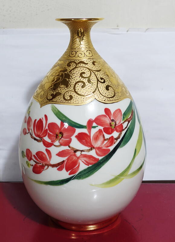 台華窯 雕金 釉彩 反口天球瓶 品相精美