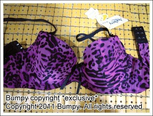 ╰╮梦╭╯奧黛莉 Easy shop 品牌迷人性感紫色豹紋內衣