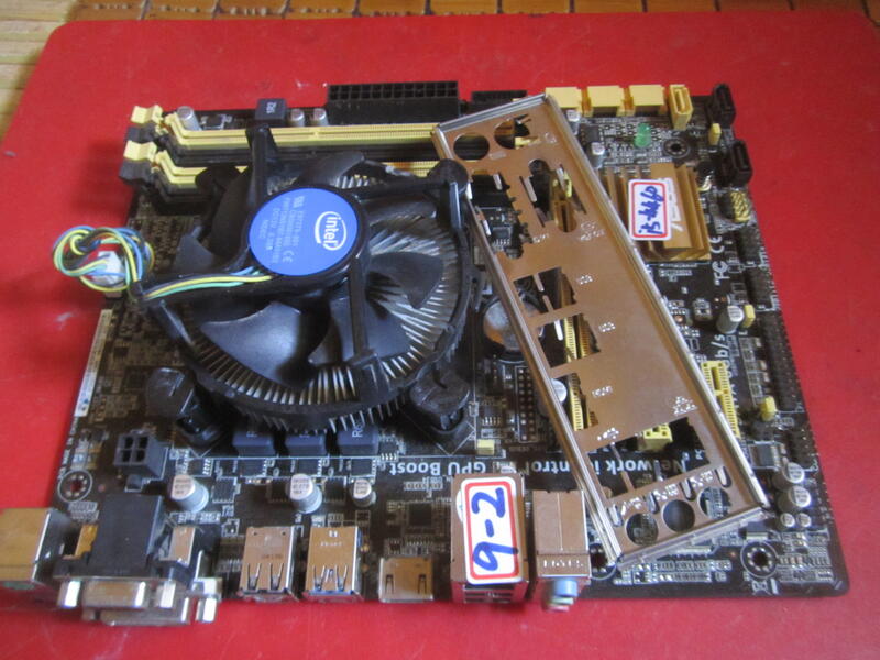 ASUS B85M-G 主機板+i5 4460 CPU+4G記憶體二條