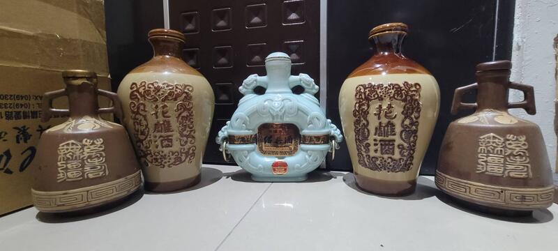 六合堂@@@早期公賣局空酒瓶63年蔣公壽酒×2 80年代花雕×2 80年代紹興