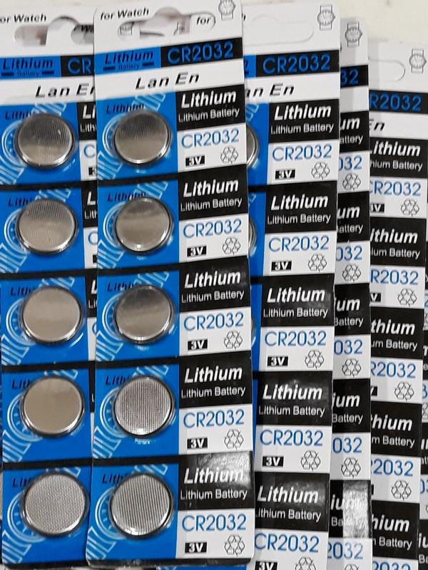 Lanen  原廠cr2032 現貨當天發貨天球金裝原廠鈕扣電池水銀電池